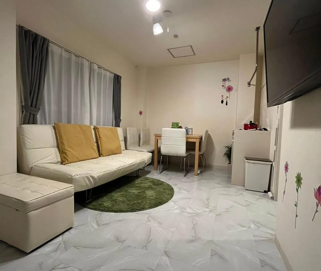 幸 Apartment Osaka